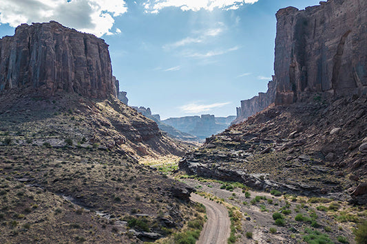 Angels Peak: A Silent Journey Through the Desert